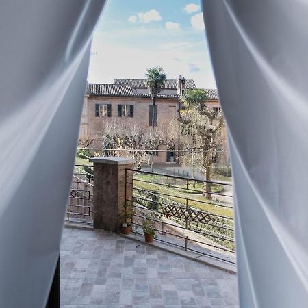 לינה וארוחת בוקר רקאנטי Terrazza Sull'Infinito מראה חיצוני תמונה