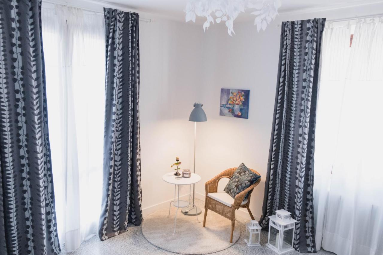 לינה וארוחת בוקר רקאנטי Terrazza Sull'Infinito מראה חיצוני תמונה